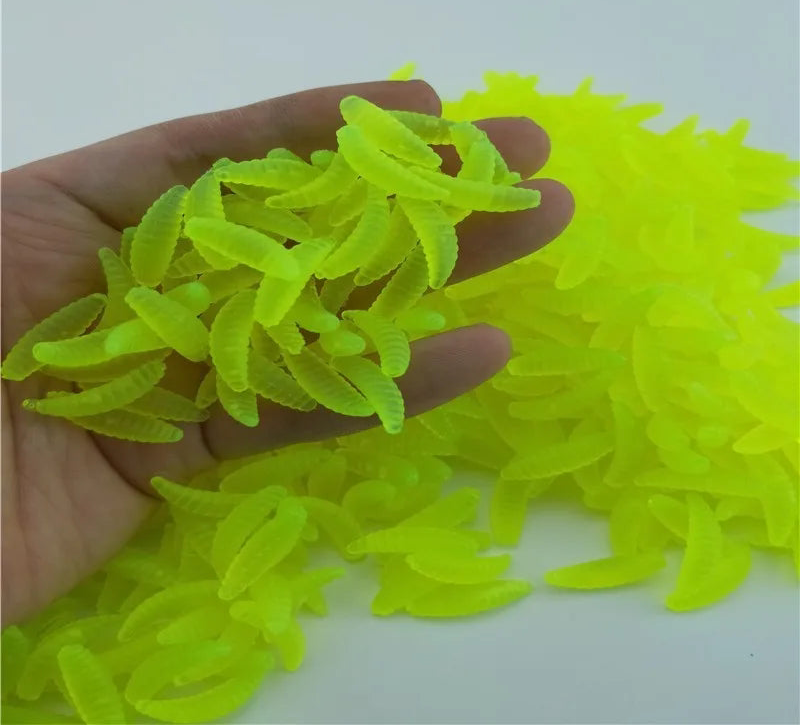 20pcs/lot Silicone Bait Maggot Grub Soft Fishing Lure 2cm 0.3g Artificial Bread Smell Worms