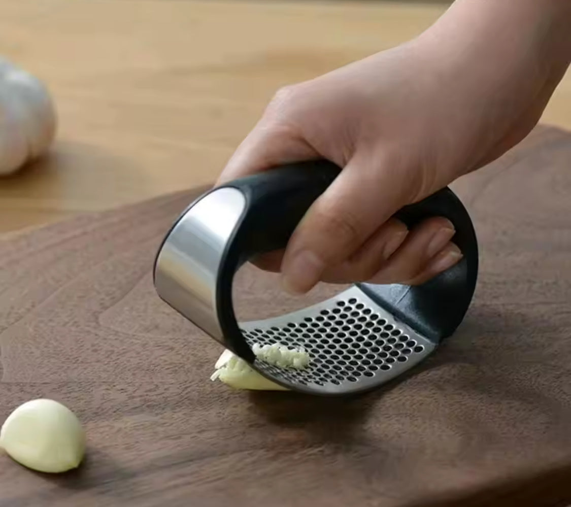Stainless Steel Garlic Press Manual Chopping Tools Vegetable Cooking Kitchen