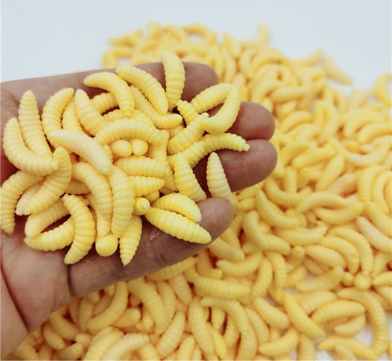 20pcs/lot Silicone Bait Maggot Grub Soft Fishing Lure 2cm 0.3g Artificial Bread Smell Worms
