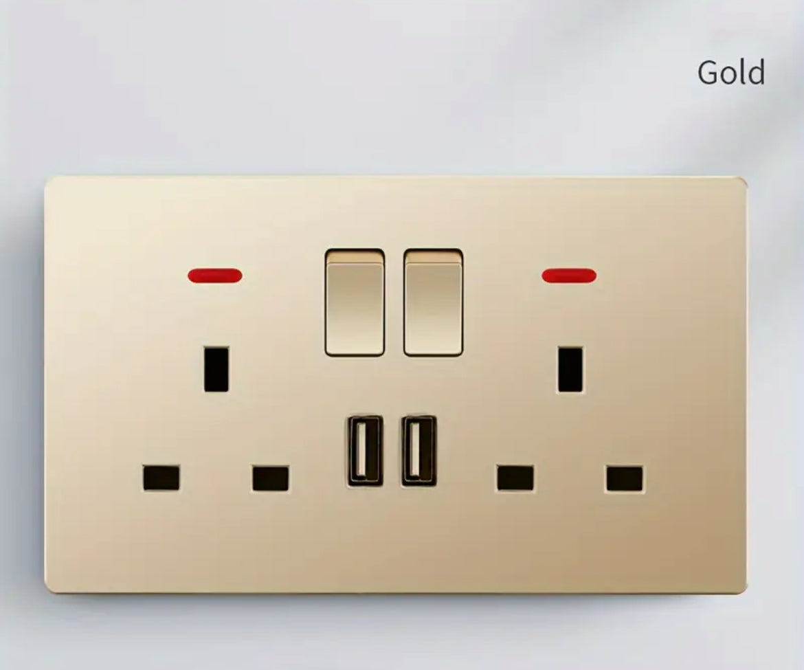 Multi-Functional 2PC UK Standard 2-Open 13A Switch Socket with Dual USB Ports 220-240V