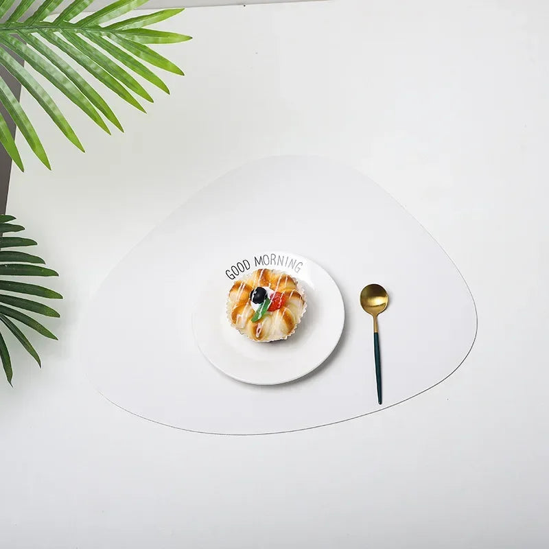 4PCS PU Waterproof Oilproof Dinner Table Placemats Non Slip Heat Resistance Washable Table