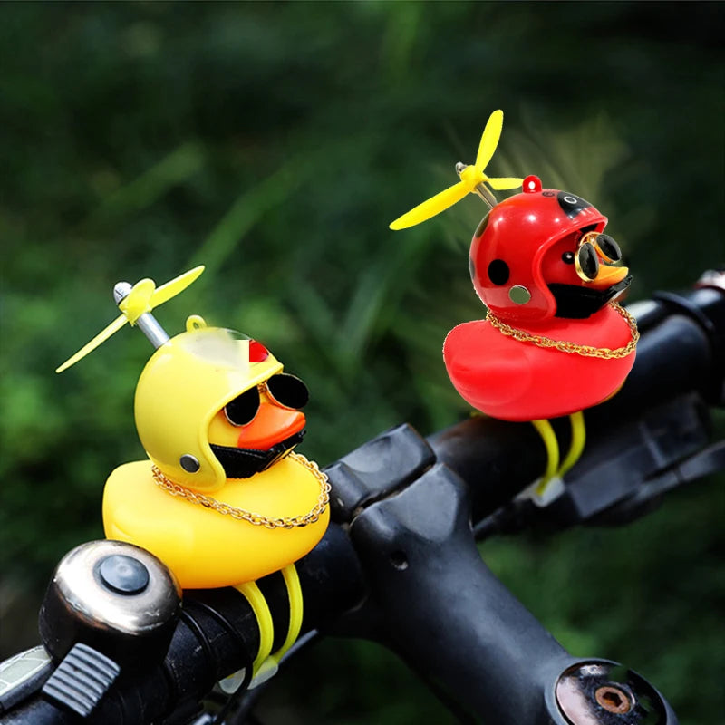 Car Duck With Helmet Broken Wind Pendant Small Yellow Duck Road Bike Motor Helmet Riding