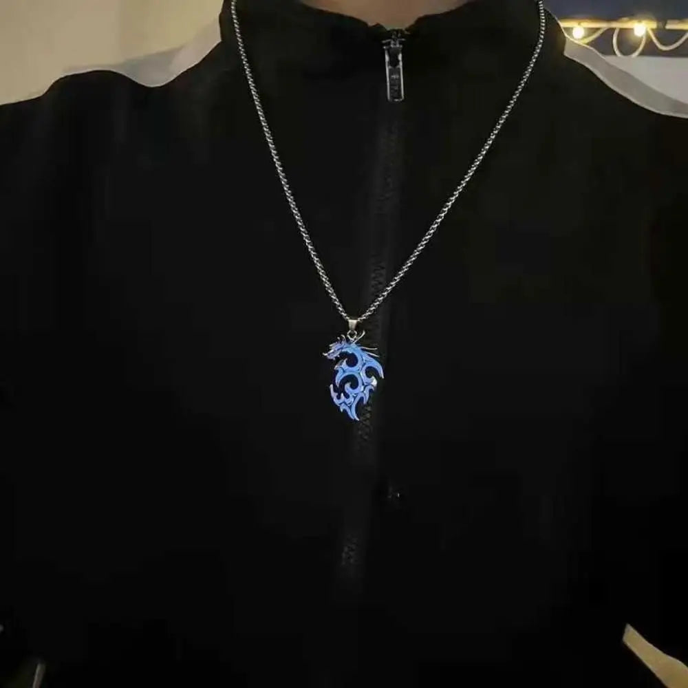 Womens Teen Girls Luminous Moon Necklace Moon Pendants Chain Choker Glow in The Dark
